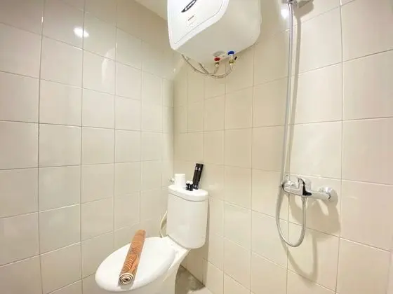 Best Deal 2Br At Mekarwangi Square Cibaduyut Apartment - Banyo Tipleri