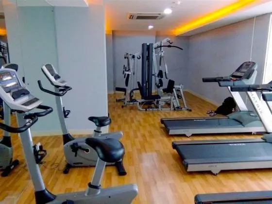 Best Deal Studio Bassura Apartment - Fitness