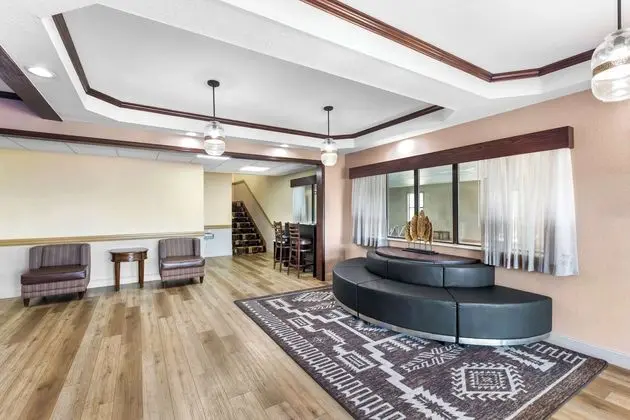 Best Express Inn and Suites - Lobi