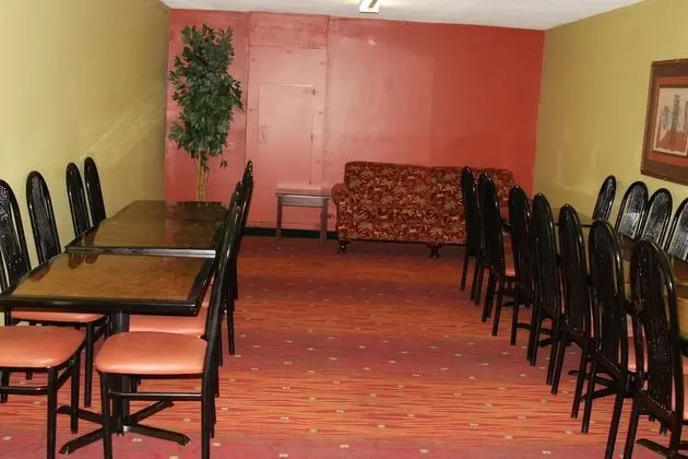 Best Inn Booneville - İç Mekan