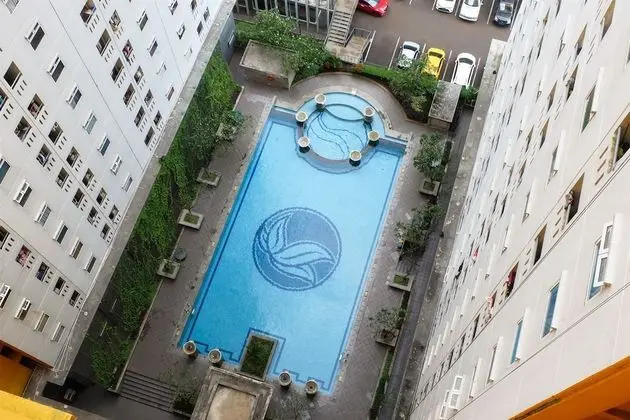 Best Location Green Pramuka Apartment