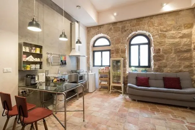 Best Location Jerusalem Stone Apartment