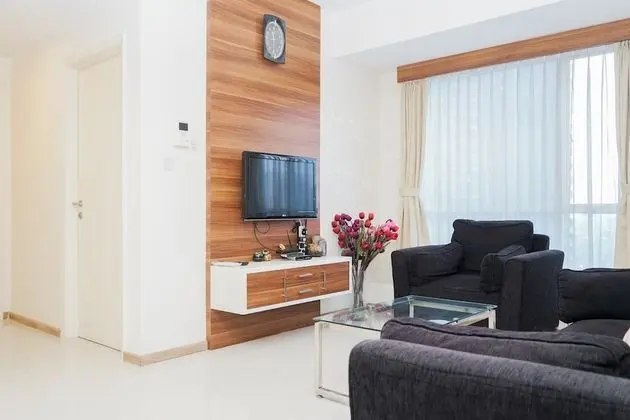Best Modern and Homey 2BR Apartment at Casa Grande Residence - İç Mekan