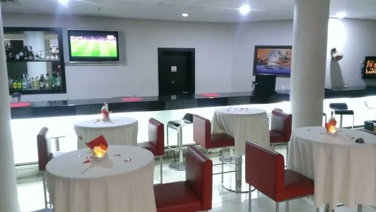 Best Premier Port Harcourt Hotel - Bar