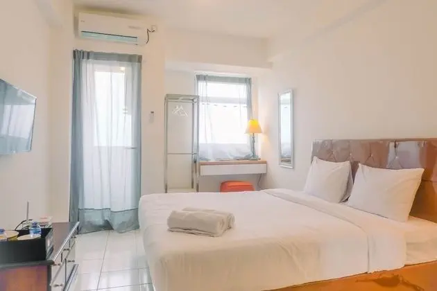 Best Price Studio Apartment at Gunung Putri Square