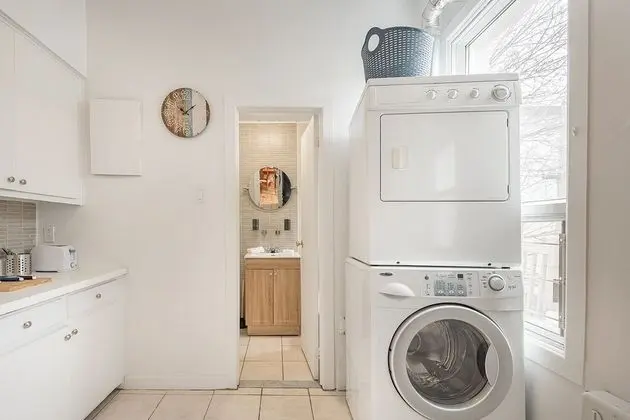The Best Private Bedroom In Plateau Mont-Royal - Misafir Tesisleri ve Hizmetleri