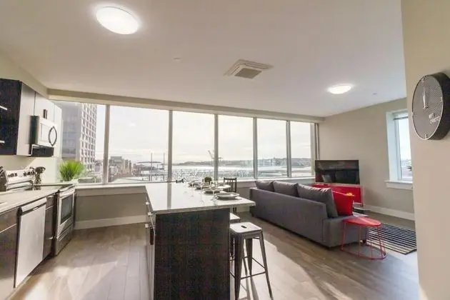 The Best Rental in SJ w Parking Excellent Views Location
