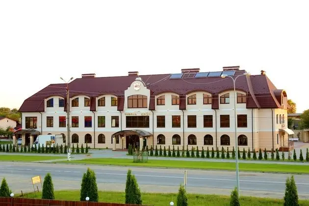 BeSt Hotel and Restaurant complex - Dış Mekan