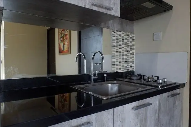 Best View & Strategic 2BR Apartment at Tamansari Papilio - Mutfak