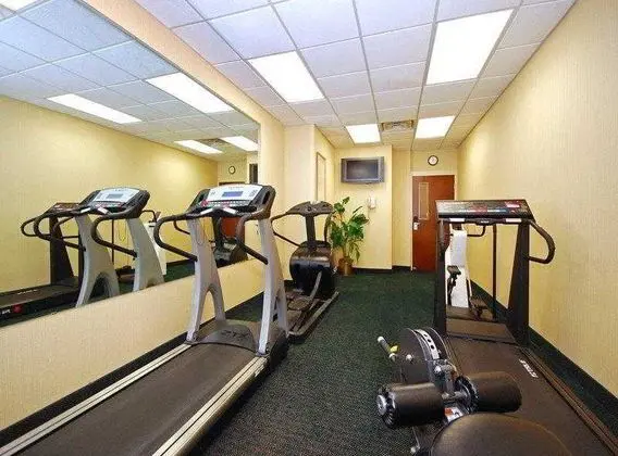 Best Western Airport Inn & Suites
