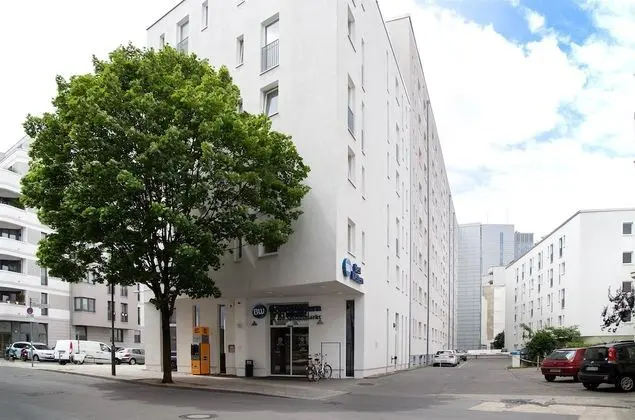 Best Western Hotel am Spittelmarkt Berlin - Dış Mekan