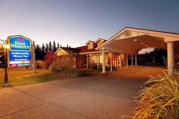 Best Western Ambassador Inn