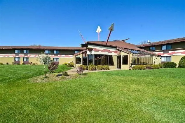 Best Western Arrowhead Lodge & Suites