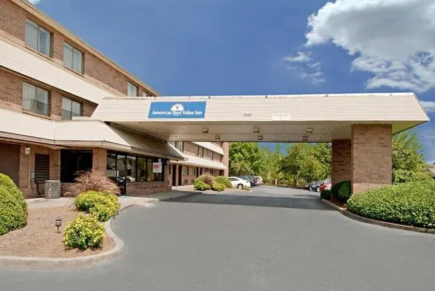 Best Western Atlanta-Marietta Ballpark Hotel
