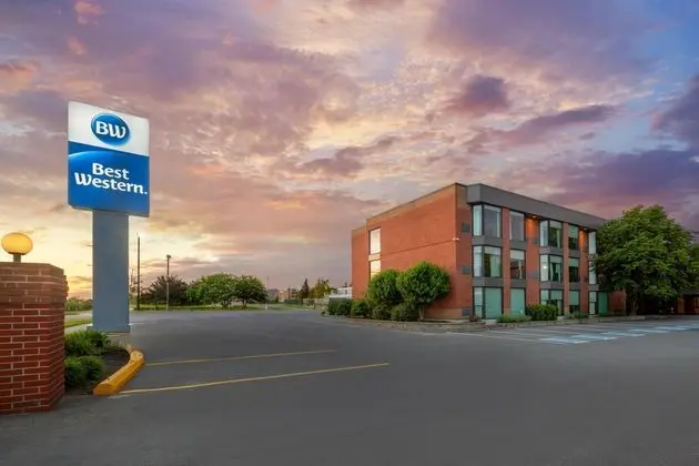 Best Western Belleville - Dış Mekan
