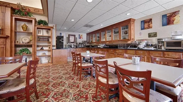 Best Western Bradbury Inn & Suites - Yeme / İçme