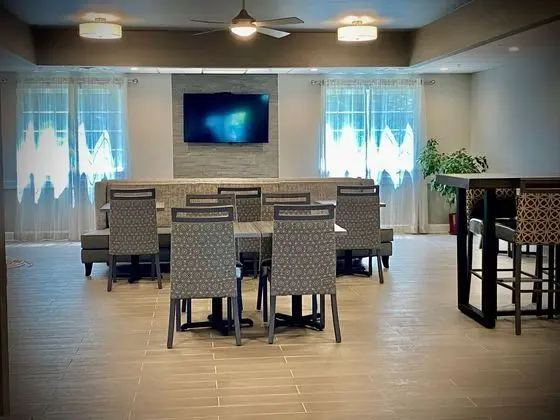 Best Western Brockport Inn and Suites