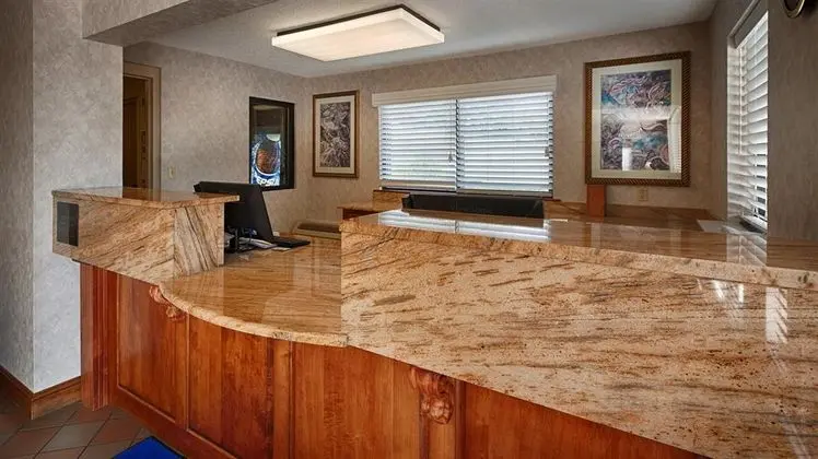 Best Western Bryson Inn - Lobi