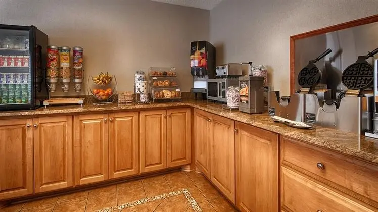 Best Western Bryson Inn - Yeme / İçme