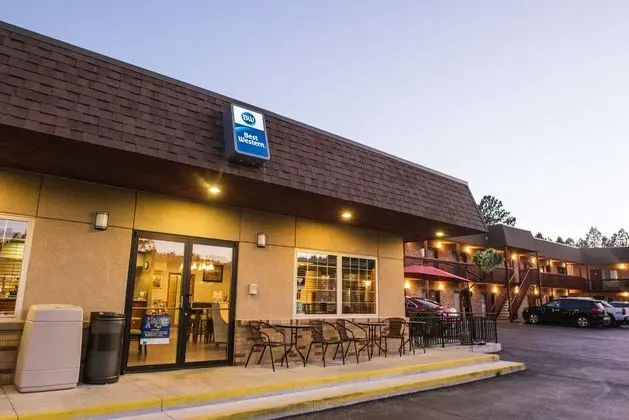 Best Western Buffalo Ridge Inn - Dış Mekan