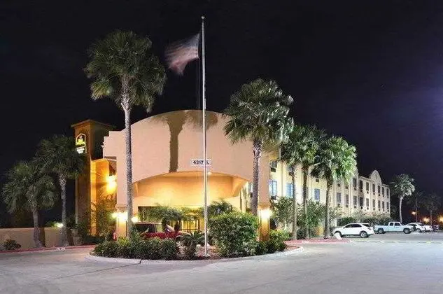 Best Western Casa Villa Suites