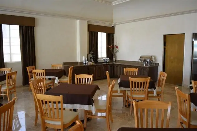 Best Western Centro Cadereyta - Yeme / İçme