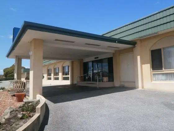 Best Western The Clarence on Melville