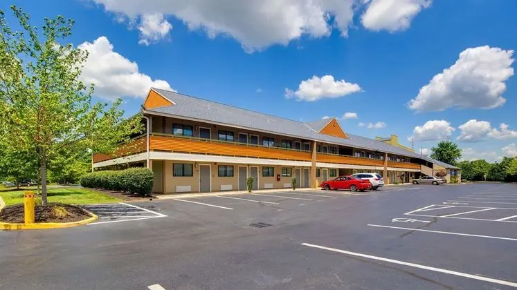 Best Western Clermont - Dış Mekan