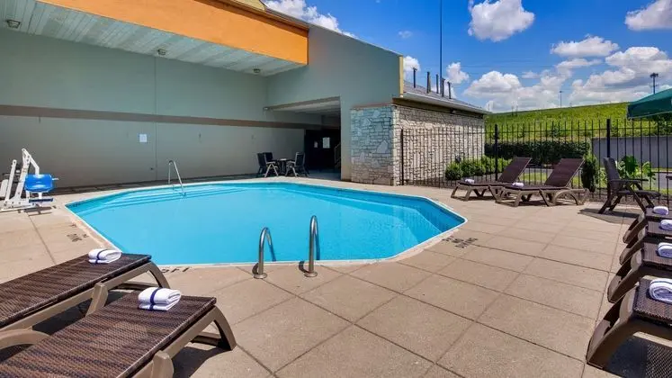 Best Western Clermont - Havuz