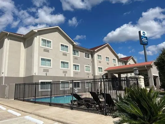 Best Western Cleveland Inn & Suites - Dış Mekan