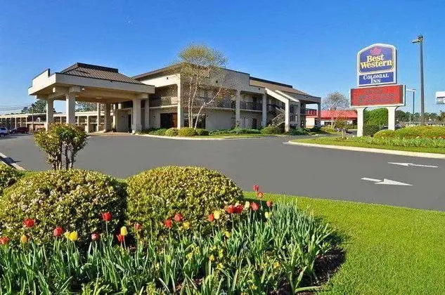 Best Western Colonial Inn - 1