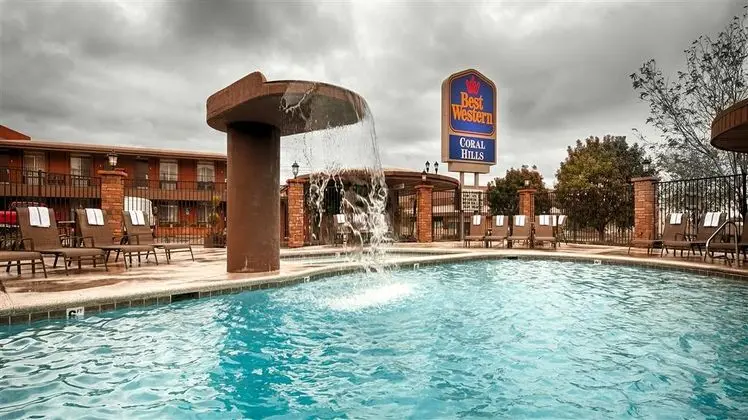 Best Western Coral Hills - Havuz