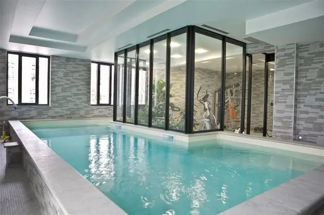 Best Western Hotel Des Francs - Havuz