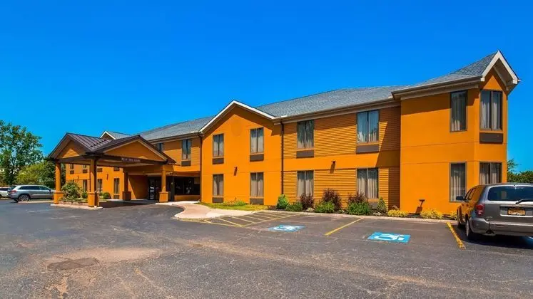 Best Western Dunkirk & Fredonia Inn - Dış Mekan