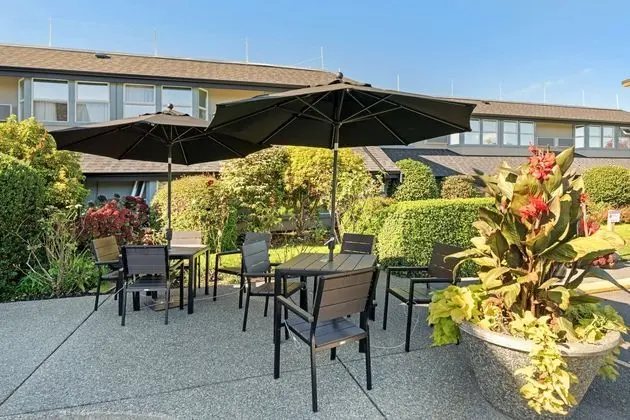 Best Western Emerald Isle Motor Inn - Dış Mekan