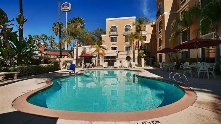 Best Western Escondido Hotel