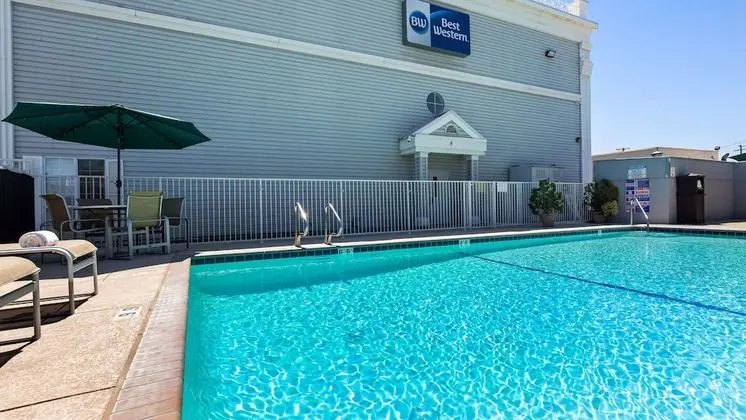 Best Western Executive Inn