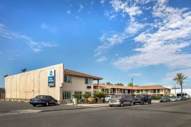 Best Western Hanford Inn - Dış Mekan