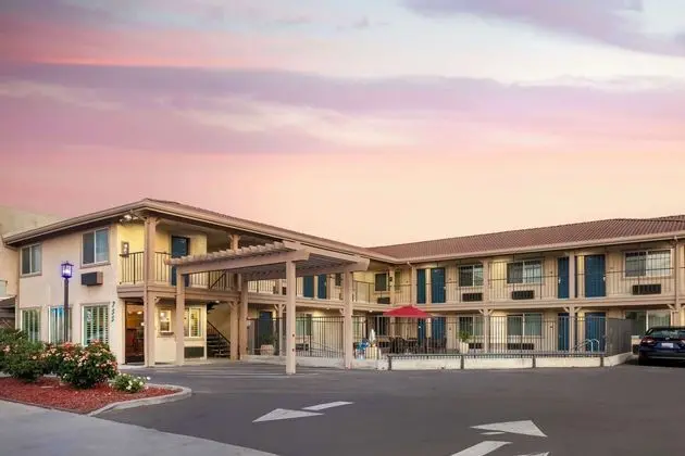 Best Western Hanford Inn - Öne Çıkan Resim