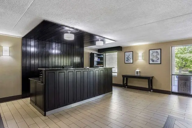 Best Western Harrisburg North - Lobi