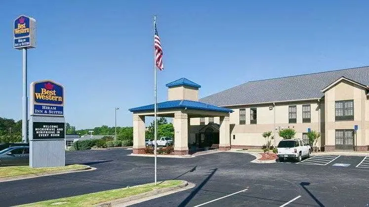 Best Western Hiram Inn & Suites