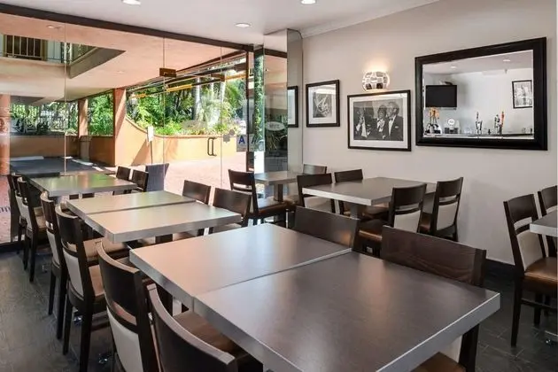 Best Western Hollywood Plaza Inn