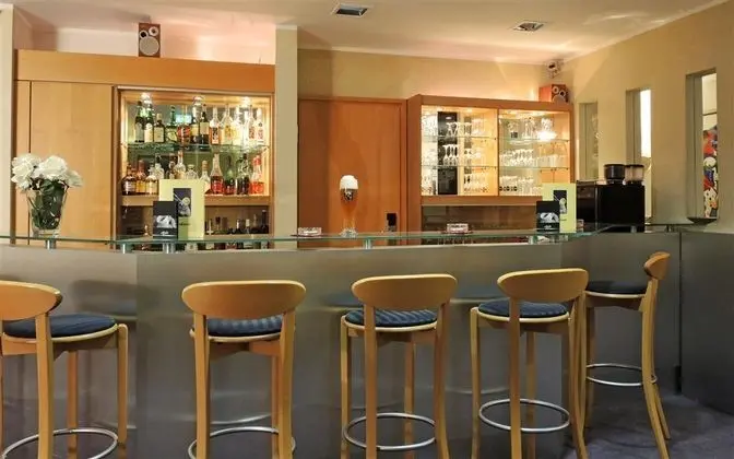 Best Western Hotel Im Forum Muelheim - Bar