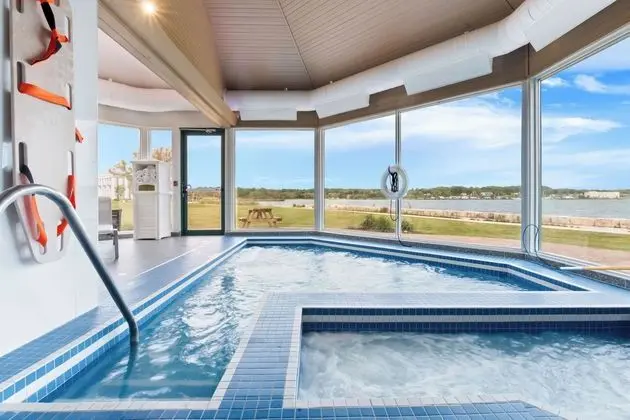 Best Western Inn On The Bay - Havuz