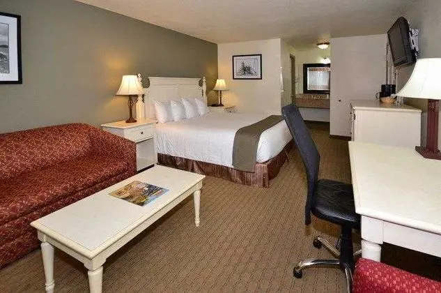 Best Western Inn at Face Rock