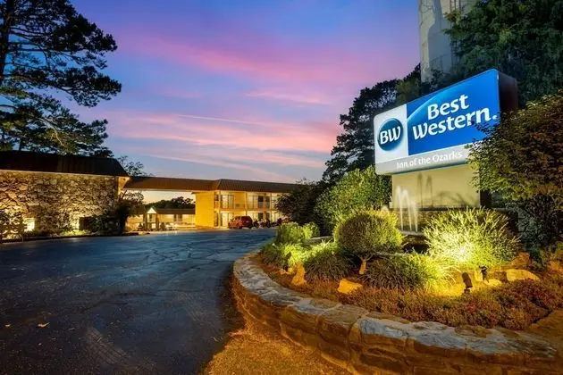 Best Western Inn of the Ozarks - Dış Mekan