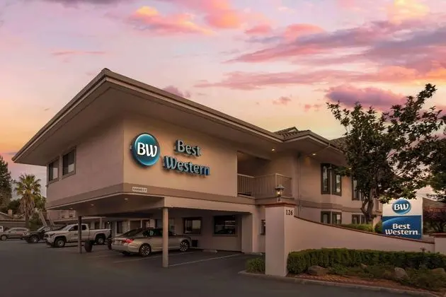 Best Western Inn - Dış Mekan