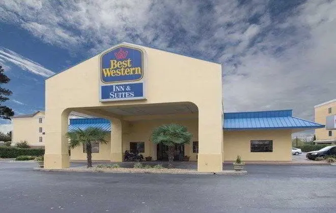 Best Western Inn & Suites