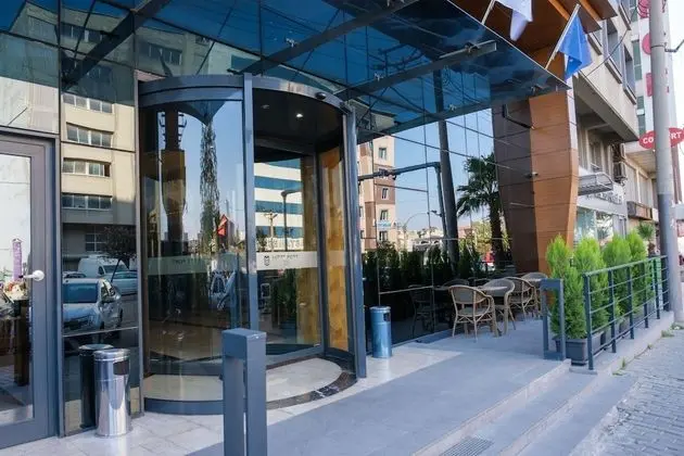 Best Western Hotel İzmir - Dış Mekan