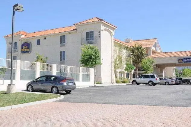 Best Western John Jay Inn & Suites